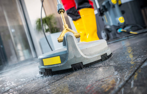 Best Affordable Pressure Washing  in Monroe, IA